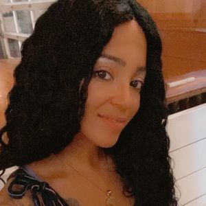 Meet your Posher, Jenni